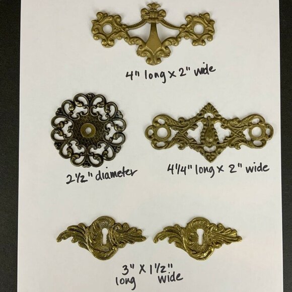 Brass Metal Furniture Embellishments Set Of 5 Vintage Decorative Hardware Pieces - Picture 2 of 10